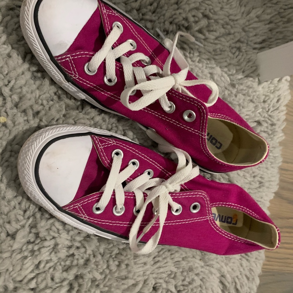 Converse - Picture 3 of 6